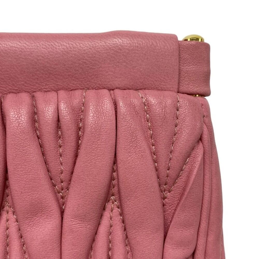 miumiu Matelasse Pink Leather Clutch Bag 422-052625 - Picture 9 of 14